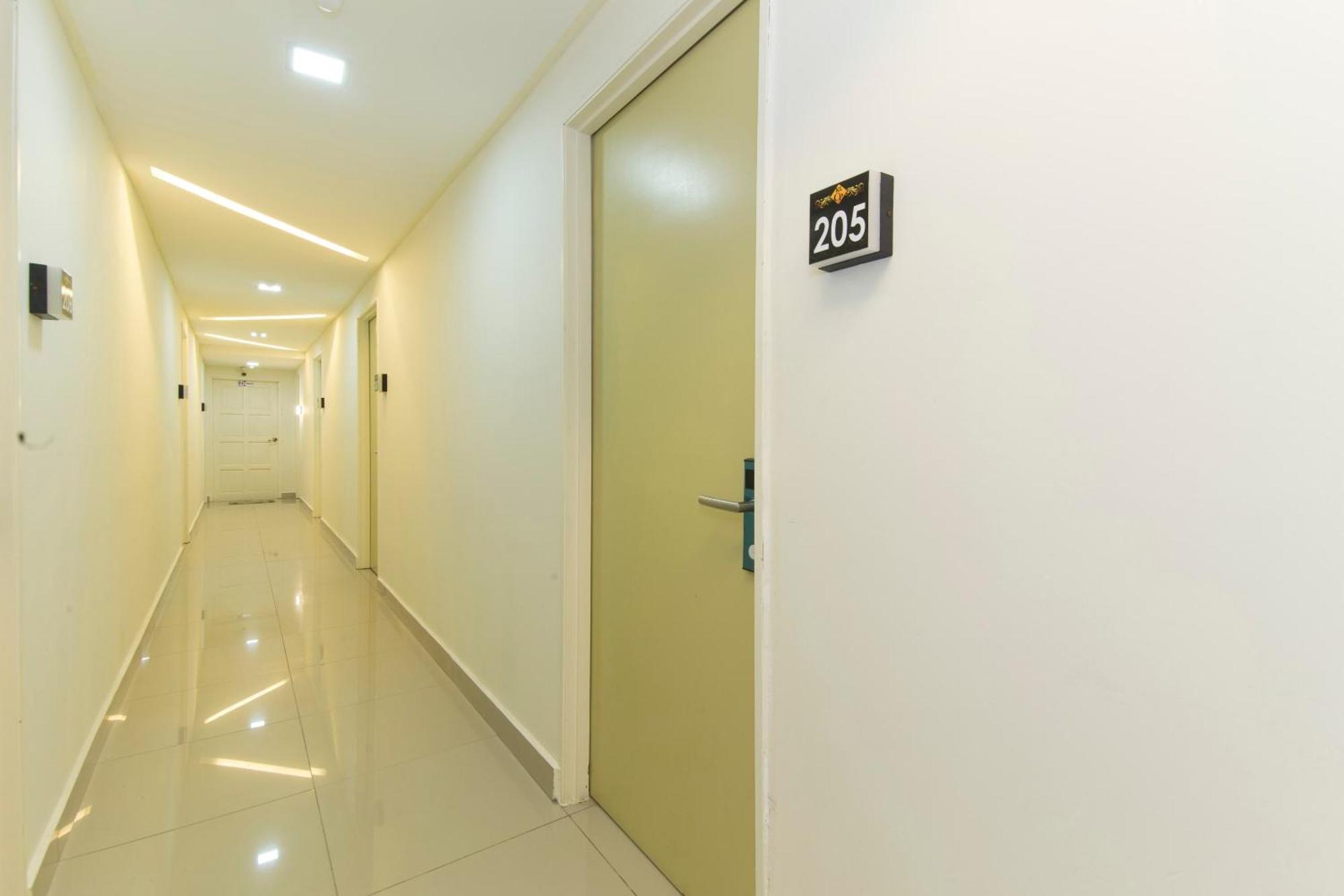 Oyo 552 Hotel Kl Centre Point Kuala Lumpur Exterior photo