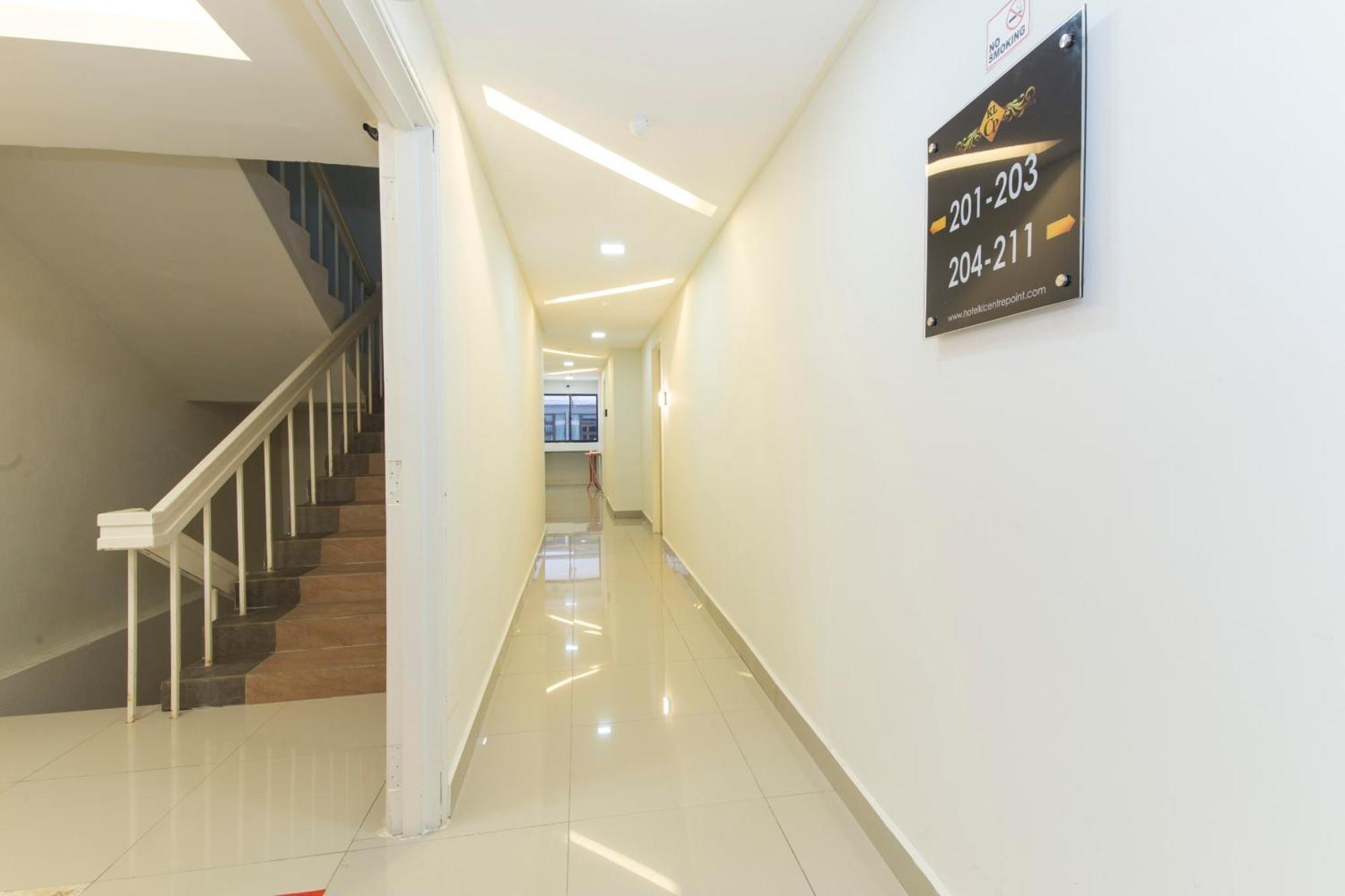 Oyo 552 Hotel Kl Centre Point Kuala Lumpur Exterior photo